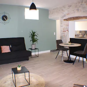 Joli En Rez-de-chaussée Appartement Pradines (Lot)